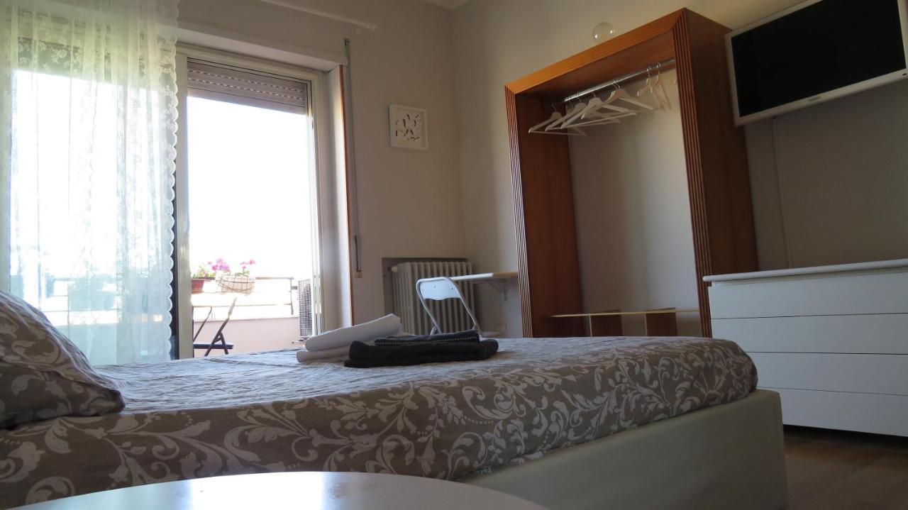 Luna Rossa Rooms Κάλιαρι Εξωτερικό φωτογραφία