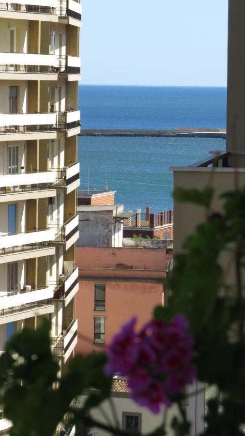 Luna Rossa Rooms Κάλιαρι Εξωτερικό φωτογραφία
