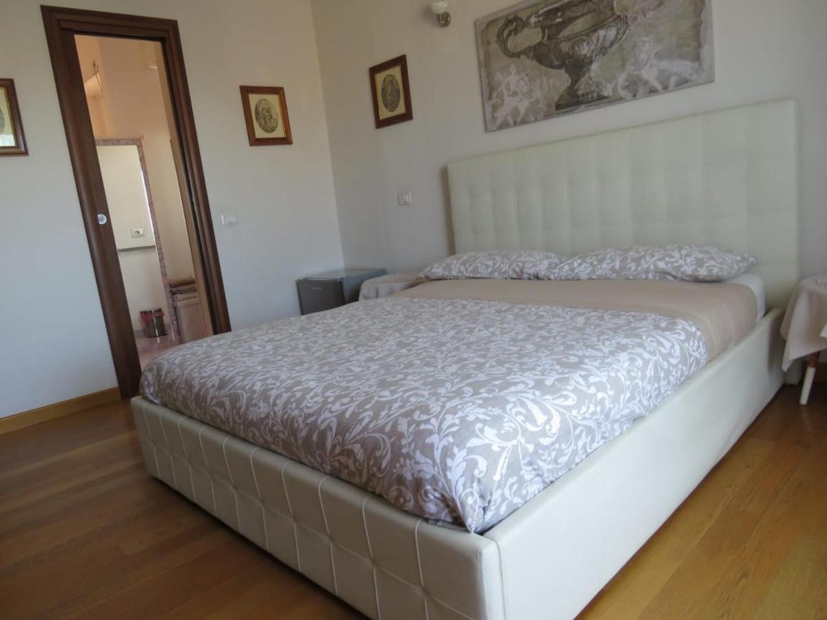 Luna Rossa Rooms Κάλιαρι Εξωτερικό φωτογραφία