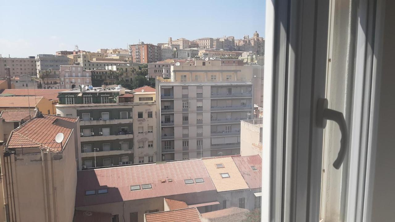 Luna Rossa Rooms Κάλιαρι Εξωτερικό φωτογραφία